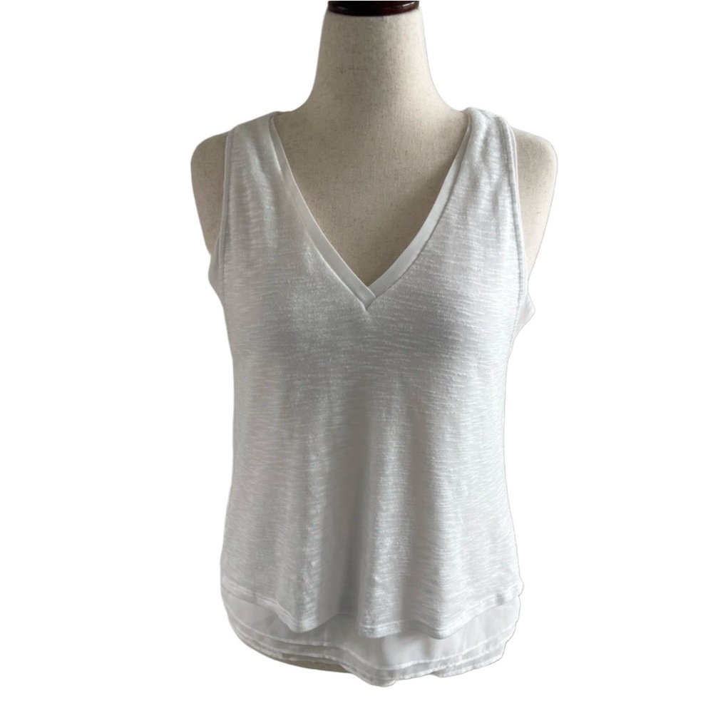 White House Black Market Triple Layer White Sleeveless Tank Top-M